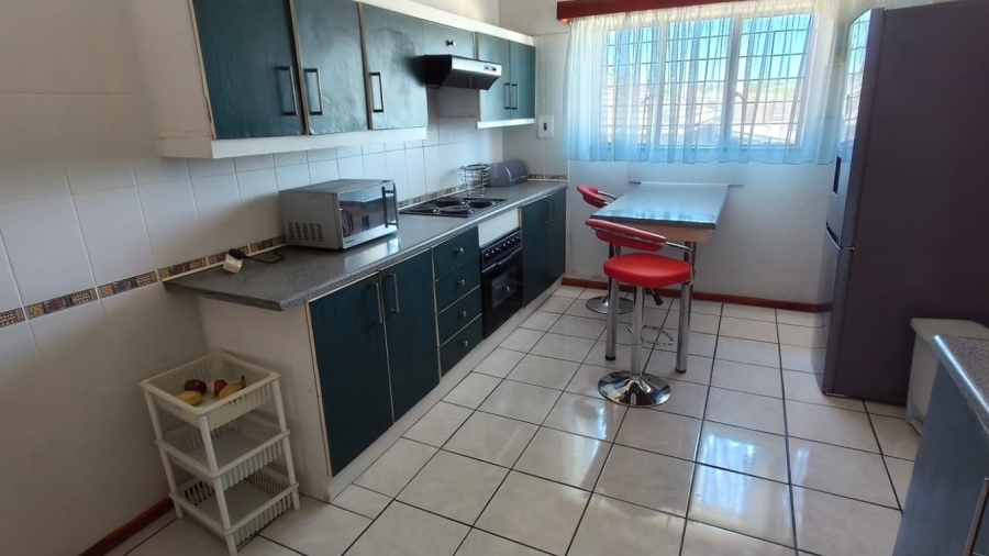 4 Bedroom Property for Sale in Cambridge West Eastern Cape